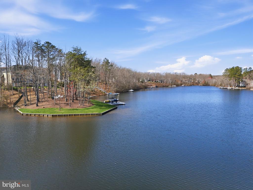 11215 PRESWICK LN, SPOTSYLVANIA, Virginia 22551, 5 Bedrooms Bedrooms, ,5 BathroomsBathrooms,Residential,11215 PRESWICK LN,VASP2040348 MLS # VASP2040348