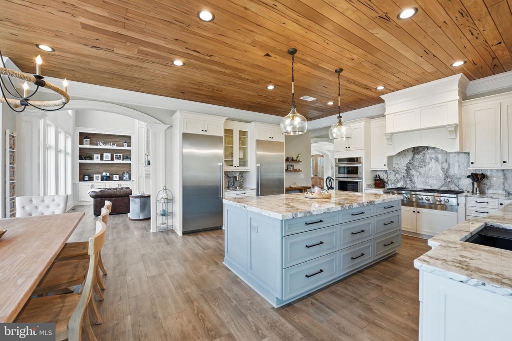 11215 PRESWICK LN, SPOTSYLVANIA, Virginia 22551, 5 Bedrooms Bedrooms, ,5 BathroomsBathrooms,Residential,11215 PRESWICK LN,VASP2040348 MLS # VASP2040348