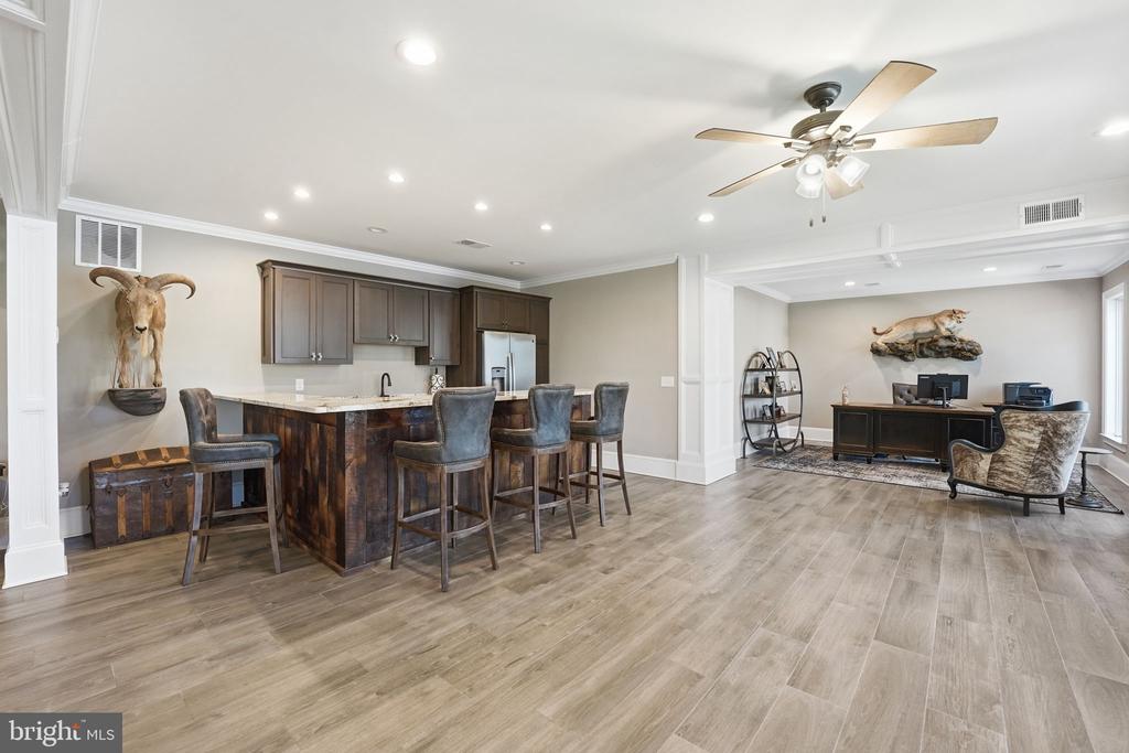 11215 PRESWICK LN, SPOTSYLVANIA, Virginia 22551, 5 Bedrooms Bedrooms, ,5 BathroomsBathrooms,Residential,11215 PRESWICK LN,VASP2040348 MLS # VASP2040348