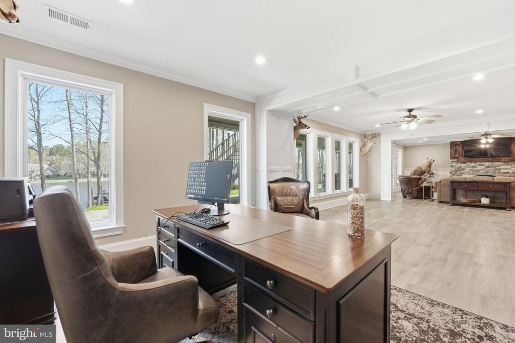 11215 PRESWICK LN, SPOTSYLVANIA, Virginia 22551, 5 Bedrooms Bedrooms, ,5 BathroomsBathrooms,Residential,11215 PRESWICK LN,VASP2040348 MLS # VASP2040348