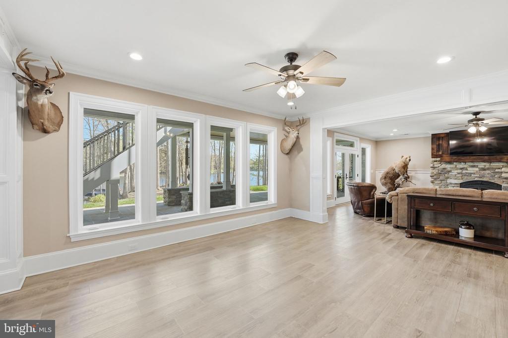 11215 PRESWICK LN, SPOTSYLVANIA, Virginia 22551, 5 Bedrooms Bedrooms, ,5 BathroomsBathrooms,Residential,11215 PRESWICK LN,VASP2040348 MLS # VASP2040348