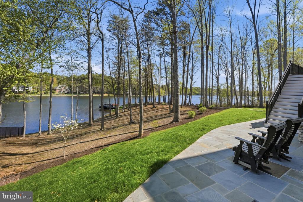 11215 PRESWICK LN, SPOTSYLVANIA, Virginia 22551, 5 Bedrooms Bedrooms, ,5 BathroomsBathrooms,Residential,11215 PRESWICK LN,VASP2040348 MLS # VASP2040348