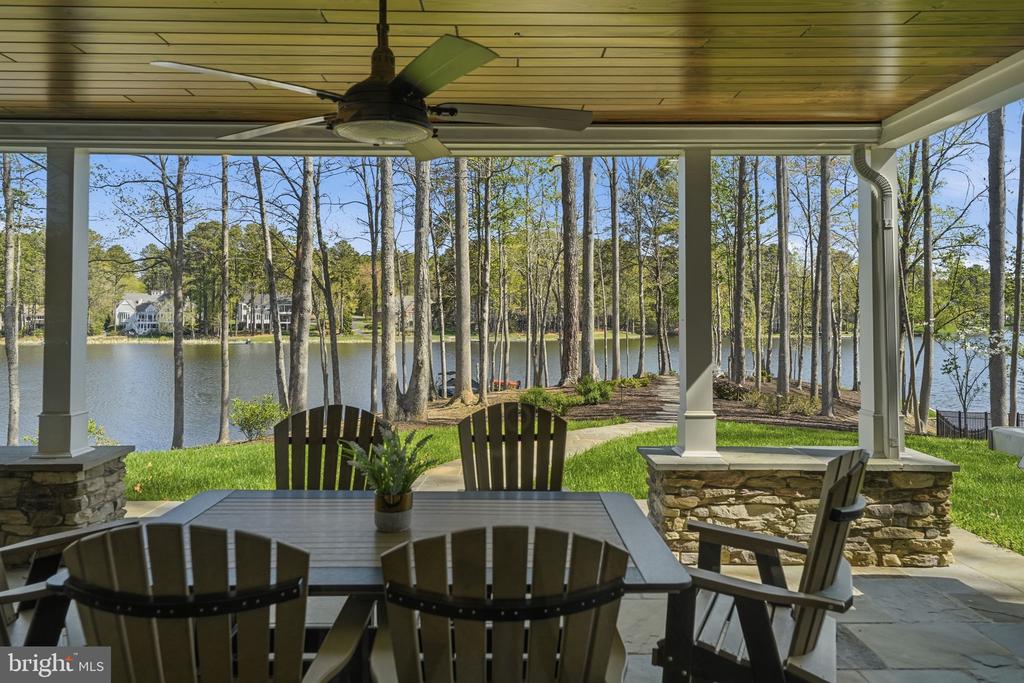 11215 PRESWICK LN, SPOTSYLVANIA, Virginia 22551, 5 Bedrooms Bedrooms, ,5 BathroomsBathrooms,Residential,11215 PRESWICK LN,VASP2040348 MLS # VASP2040348