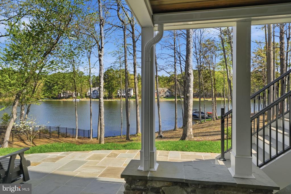 11215 PRESWICK LN, SPOTSYLVANIA, Virginia 22551, 5 Bedrooms Bedrooms, ,5 BathroomsBathrooms,Residential,11215 PRESWICK LN,VASP2040348 MLS # VASP2040348