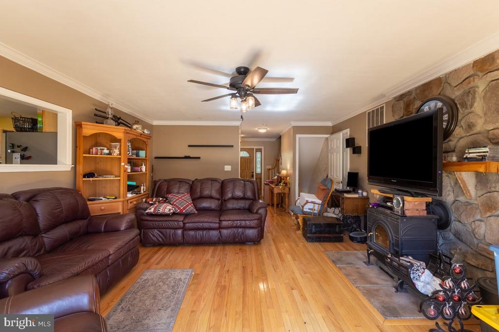 2113 COURTHOUSE RD, CATLETT, Virginia, 4 Bedrooms Bedrooms, ,3 BathroomsBathrooms,Residential,2113 COURTHOUSE RD,VAFQ2021270 MLS # VAFQ2021270
