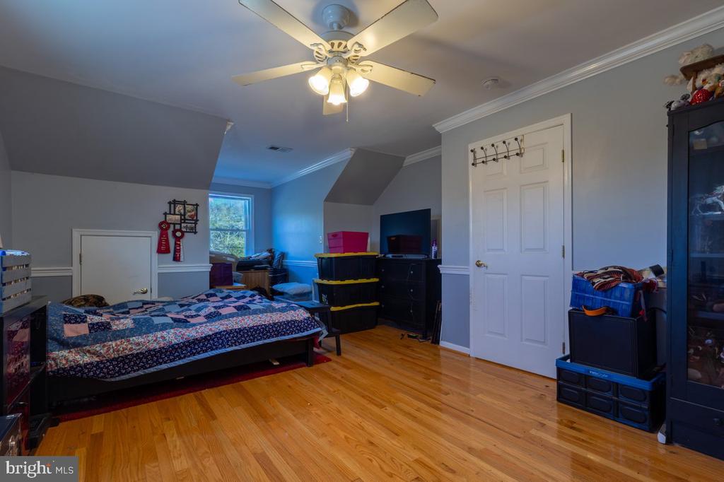 2113 COURTHOUSE RD, CATLETT, Virginia, 4 Bedrooms Bedrooms, ,3 BathroomsBathrooms,Residential,2113 COURTHOUSE RD,VAFQ2021270 MLS # VAFQ2021270