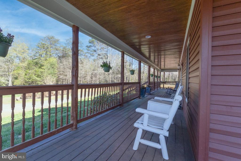 2113 COURTHOUSE RD, CATLETT, Virginia, 4 Bedrooms Bedrooms, ,3 BathroomsBathrooms,Residential,2113 COURTHOUSE RD,VAFQ2021270 MLS # VAFQ2021270