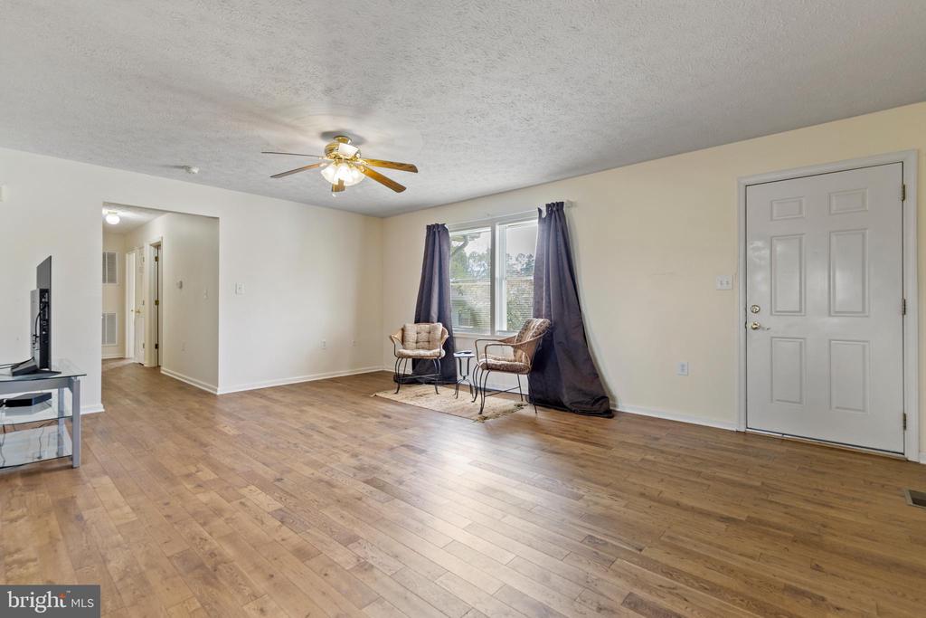 5 HITE CT, LURAY, Virginia 22835, 3 Bedrooms Bedrooms, ,3 BathroomsBathrooms,Residential,5 HITE CT,VAPA2006248 MLS # VAPA2006248