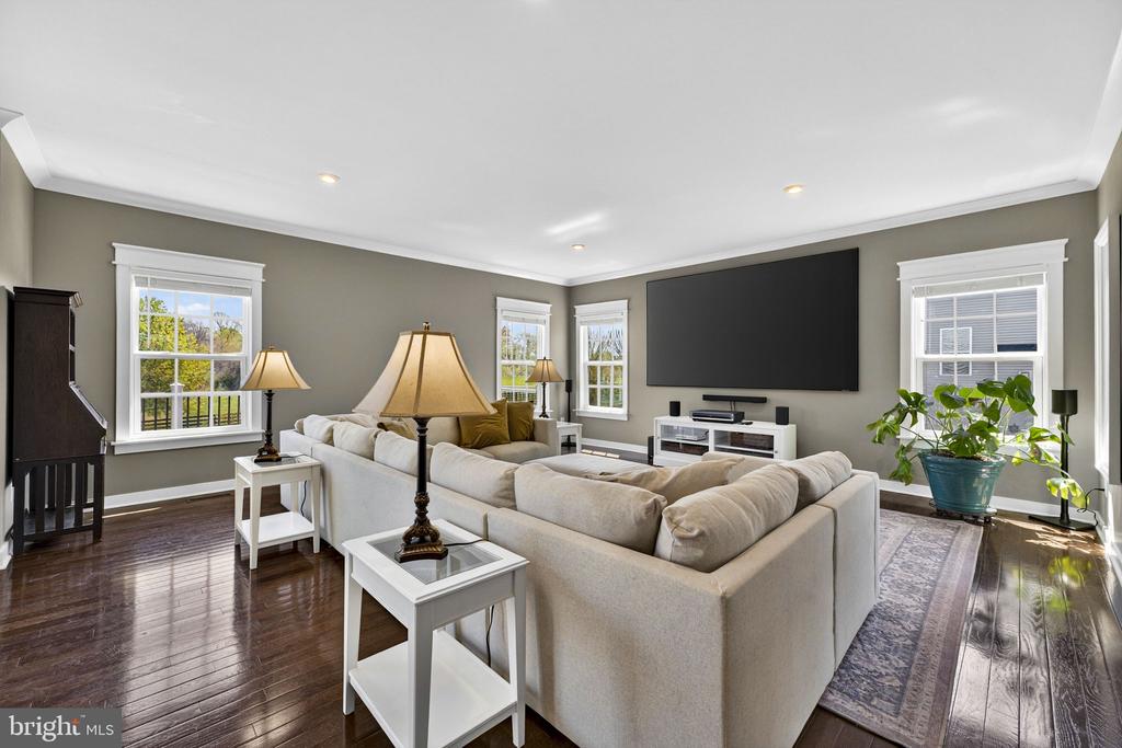 6387 BOB WHITE DR, WARRENTON, Virginia, 5 Bedrooms Bedrooms, ,4 BathroomsBathrooms,Residential,6387 BOB WHITE DR,VAFQ2021264 MLS # VAFQ2021264