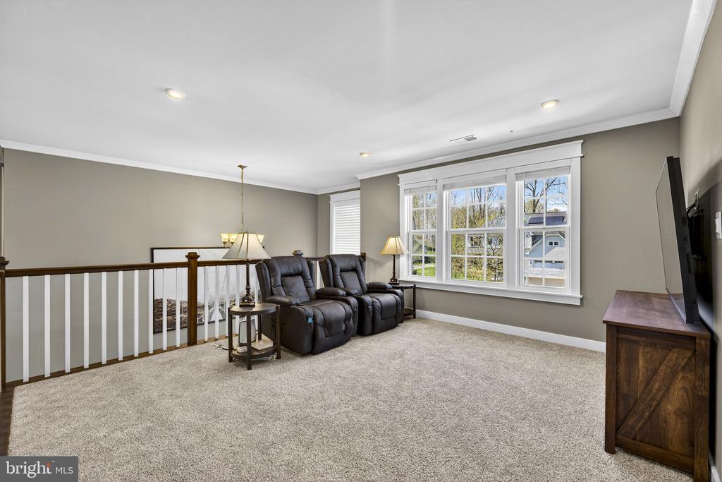 6387 BOB WHITE DR, WARRENTON, Virginia, 5 Bedrooms Bedrooms, ,4 BathroomsBathrooms,Residential,6387 BOB WHITE DR,VAFQ2021264 MLS # VAFQ2021264