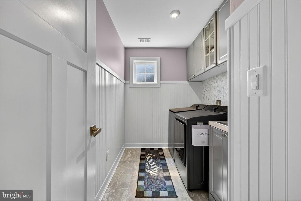 6387 BOB WHITE DR, WARRENTON, Virginia, 5 Bedrooms Bedrooms, ,4 BathroomsBathrooms,Residential,6387 BOB WHITE DR,VAFQ2021264 MLS # VAFQ2021264