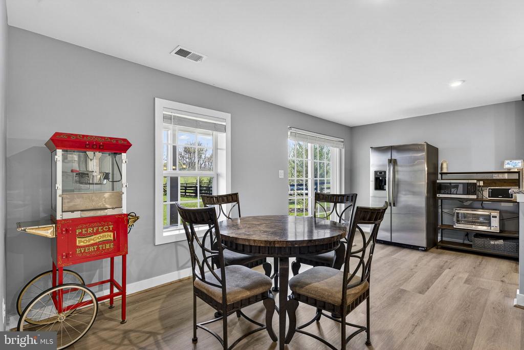 6387 BOB WHITE DR, WARRENTON, Virginia, 5 Bedrooms Bedrooms, ,4 BathroomsBathrooms,Residential,6387 BOB WHITE DR,VAFQ2021264 MLS # VAFQ2021264