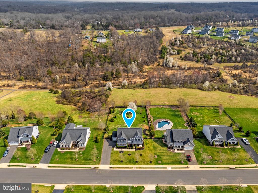 6387 BOB WHITE DR, WARRENTON, Virginia, 5 Bedrooms Bedrooms, ,4 BathroomsBathrooms,Residential,6387 BOB WHITE DR,VAFQ2021264 MLS # VAFQ2021264