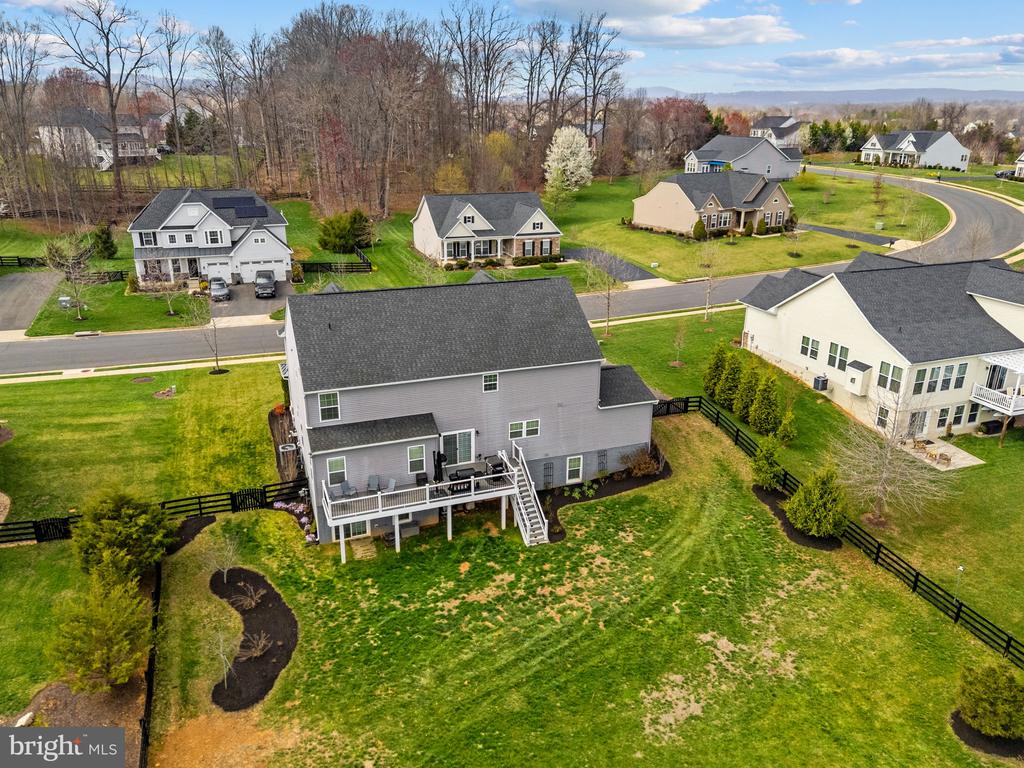 6387 BOB WHITE DR, WARRENTON, Virginia, 5 Bedrooms Bedrooms, ,4 BathroomsBathrooms,Residential,6387 BOB WHITE DR,VAFQ2021264 MLS # VAFQ2021264