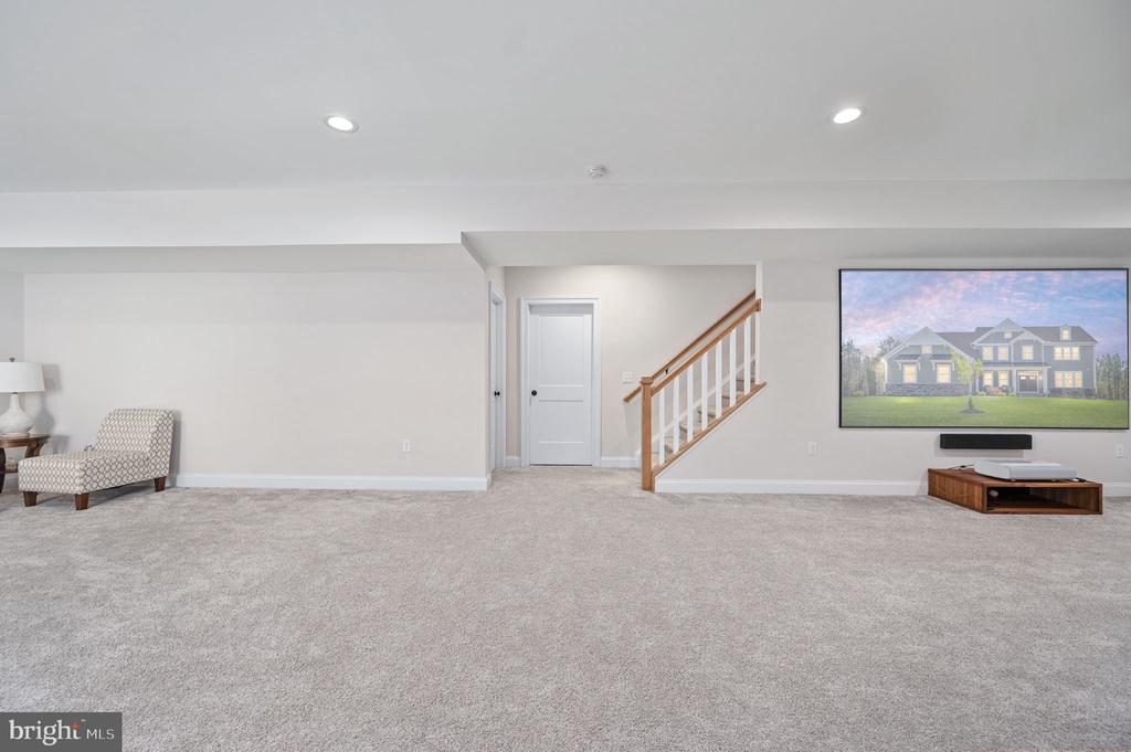 10912 DOWNTON AVE, SPOTSYLVANIA, Virginia 22553, 6 Bedrooms Bedrooms, ,5 BathroomsBathrooms,Residential,10912 DOWNTON AVE,VASP2040556 MLS # VASP2040556