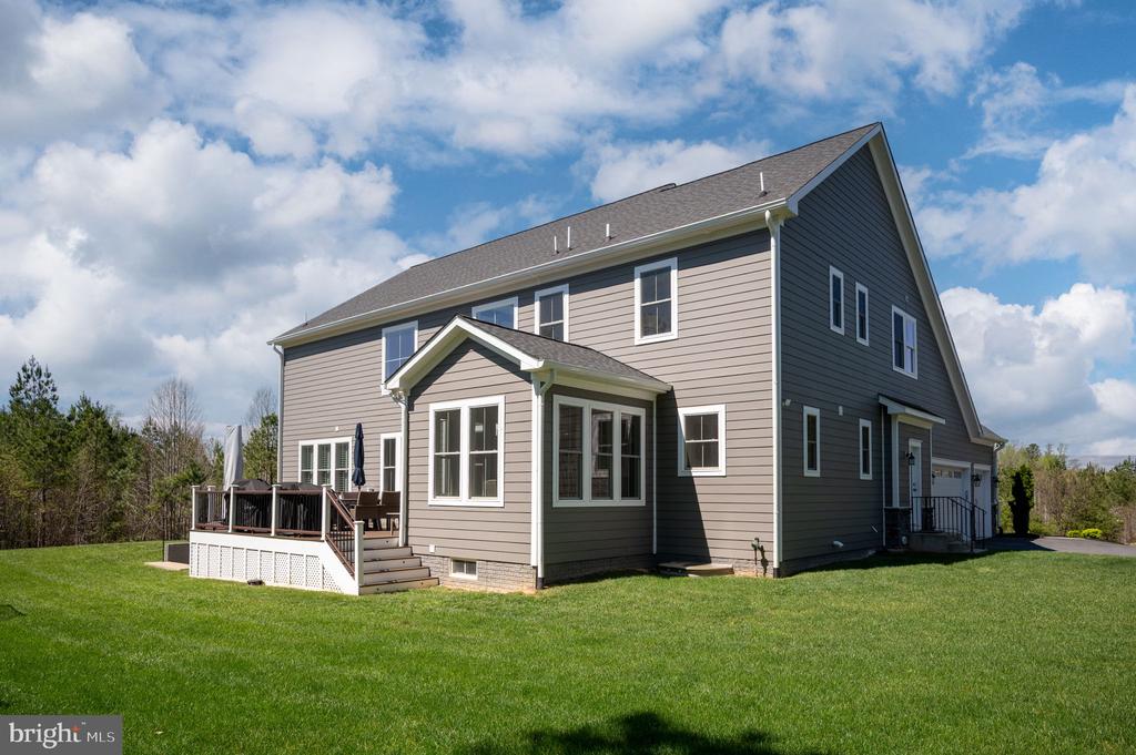 10912 DOWNTON AVE, SPOTSYLVANIA, Virginia 22553, 6 Bedrooms Bedrooms, ,5 BathroomsBathrooms,Residential,10912 DOWNTON AVE,VASP2040556 MLS # VASP2040556