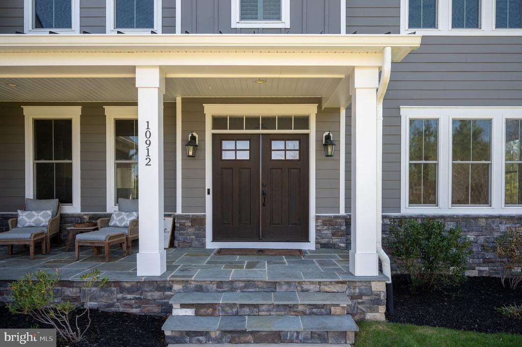 10912 DOWNTON AVE, SPOTSYLVANIA, Virginia 22553, 6 Bedrooms Bedrooms, ,5 BathroomsBathrooms,Residential,10912 DOWNTON AVE,VASP2040556 MLS # VASP2040556