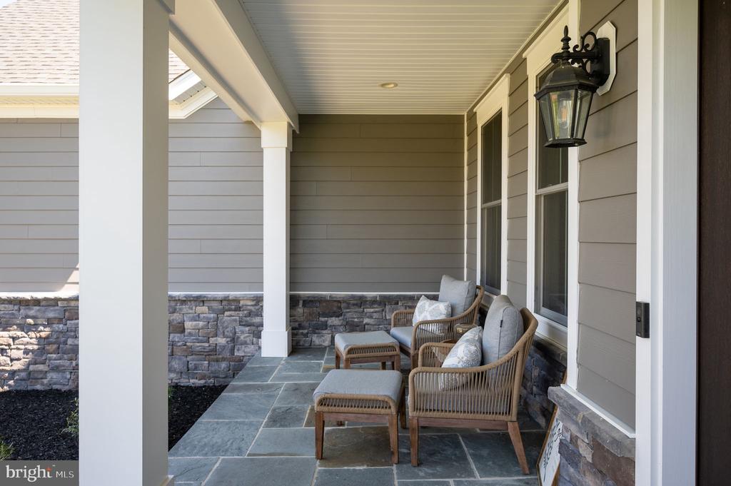 10912 DOWNTON AVE, SPOTSYLVANIA, Virginia 22553, 6 Bedrooms Bedrooms, ,5 BathroomsBathrooms,Residential,10912 DOWNTON AVE,VASP2040556 MLS # VASP2040556