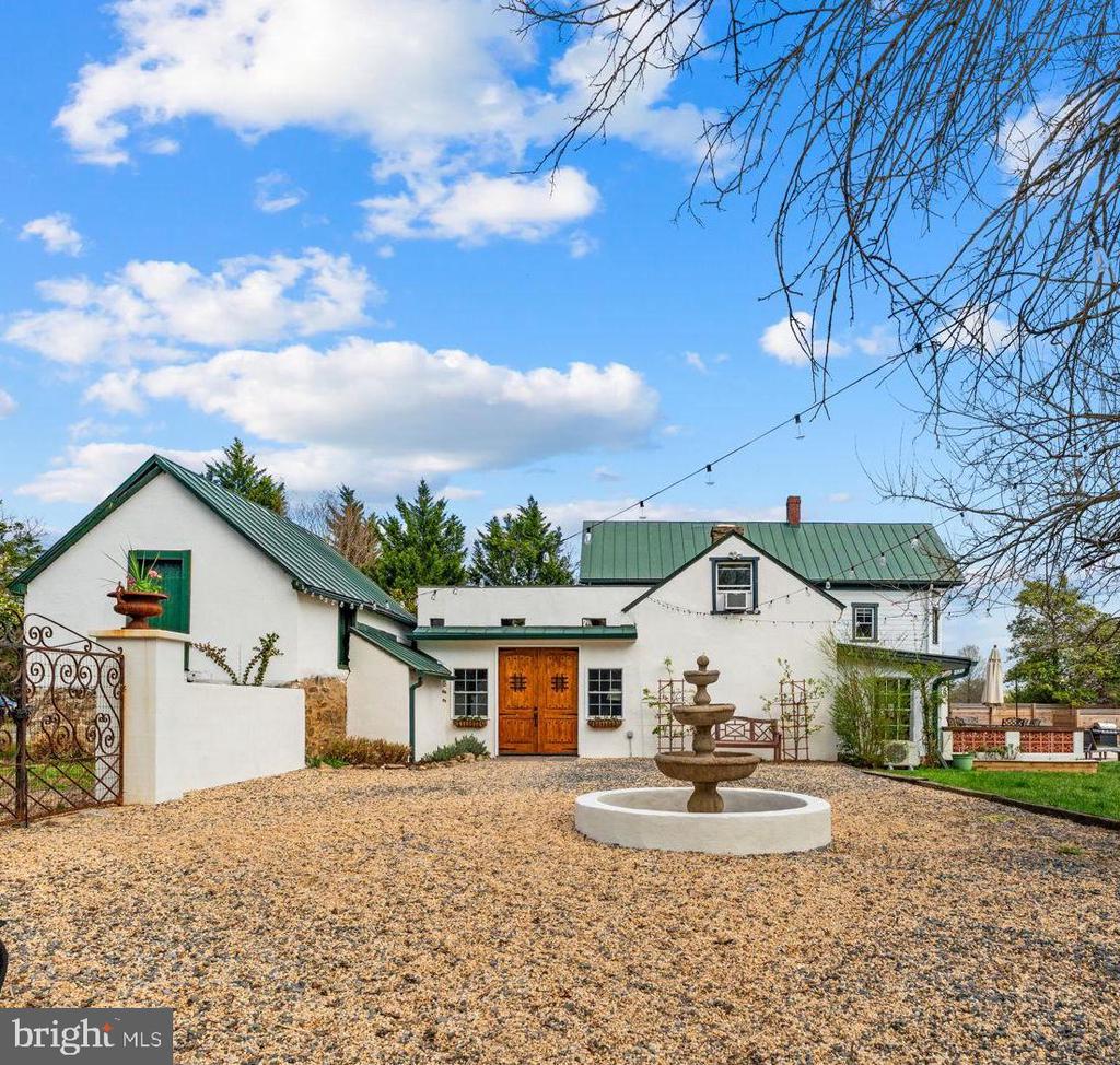 4094 WHITING RD, MARSHALL, Virginia, 3 Bedrooms Bedrooms, ,2 BathroomsBathrooms,Residential,4094 WHITING RD,VAFQ2021244 MLS # VAFQ2021244