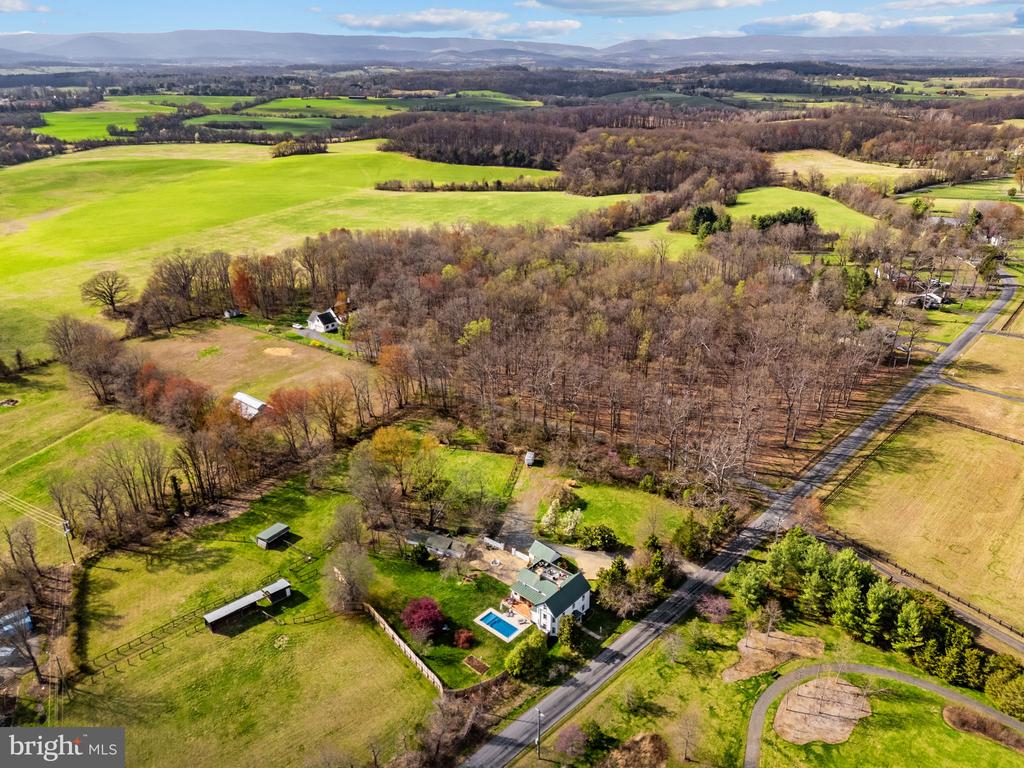 4094 WHITING RD, MARSHALL, Virginia, 3 Bedrooms Bedrooms, ,2 BathroomsBathrooms,Residential,4094 WHITING RD,VAFQ2021244 MLS # VAFQ2021244