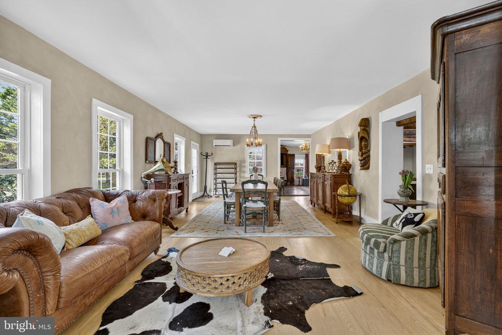 4094 WHITING RD, MARSHALL, Virginia, 3 Bedrooms Bedrooms, ,2 BathroomsBathrooms,Residential,4094 WHITING RD,VAFQ2021244 MLS # VAFQ2021244