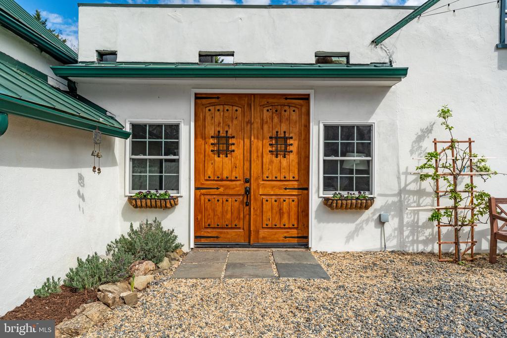 4094 WHITING RD, MARSHALL, Virginia, 3 Bedrooms Bedrooms, ,2 BathroomsBathrooms,Residential,4094 WHITING RD,VAFQ2021244 MLS # VAFQ2021244