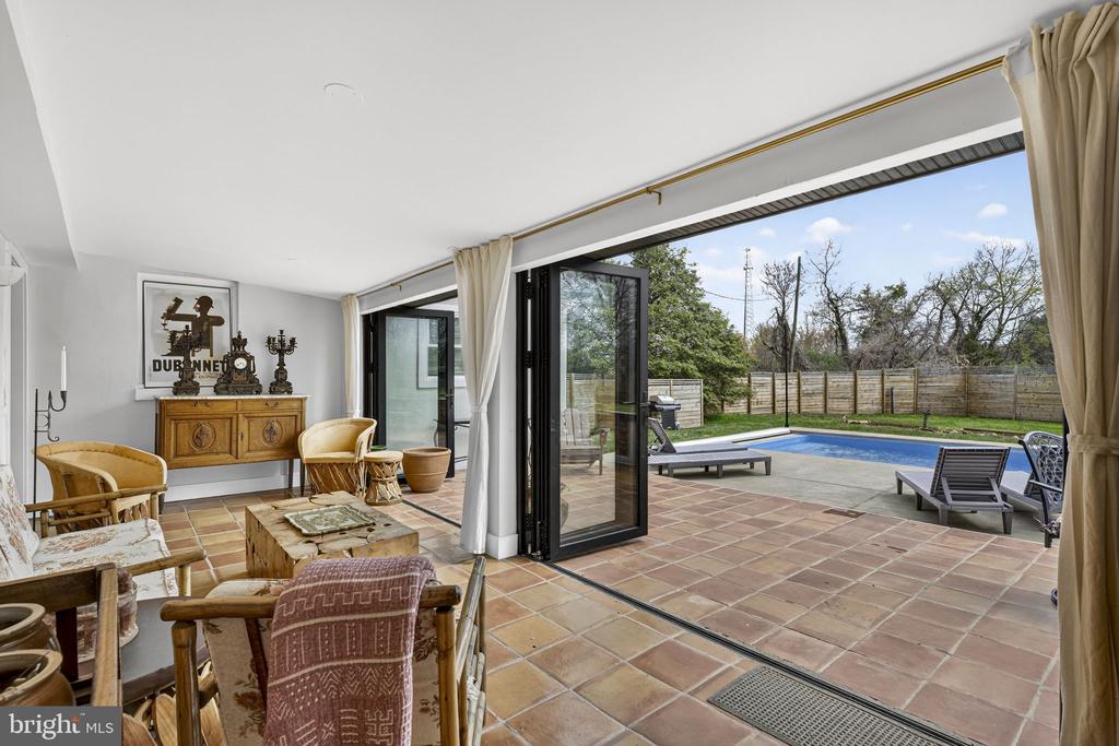 4094 WHITING RD, MARSHALL, Virginia, 3 Bedrooms Bedrooms, ,2 BathroomsBathrooms,Residential,4094 WHITING RD,VAFQ2021244 MLS # VAFQ2021244