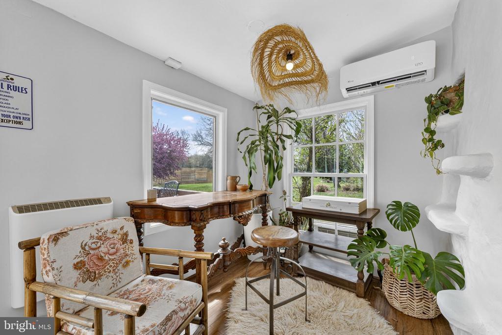 4094 WHITING RD, MARSHALL, Virginia, 3 Bedrooms Bedrooms, ,2 BathroomsBathrooms,Residential,4094 WHITING RD,VAFQ2021244 MLS # VAFQ2021244