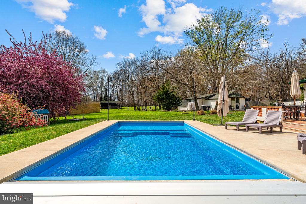 4094 WHITING RD, MARSHALL, Virginia, 3 Bedrooms Bedrooms, ,2 BathroomsBathrooms,Residential,4094 WHITING RD,VAFQ2021244 MLS # VAFQ2021244