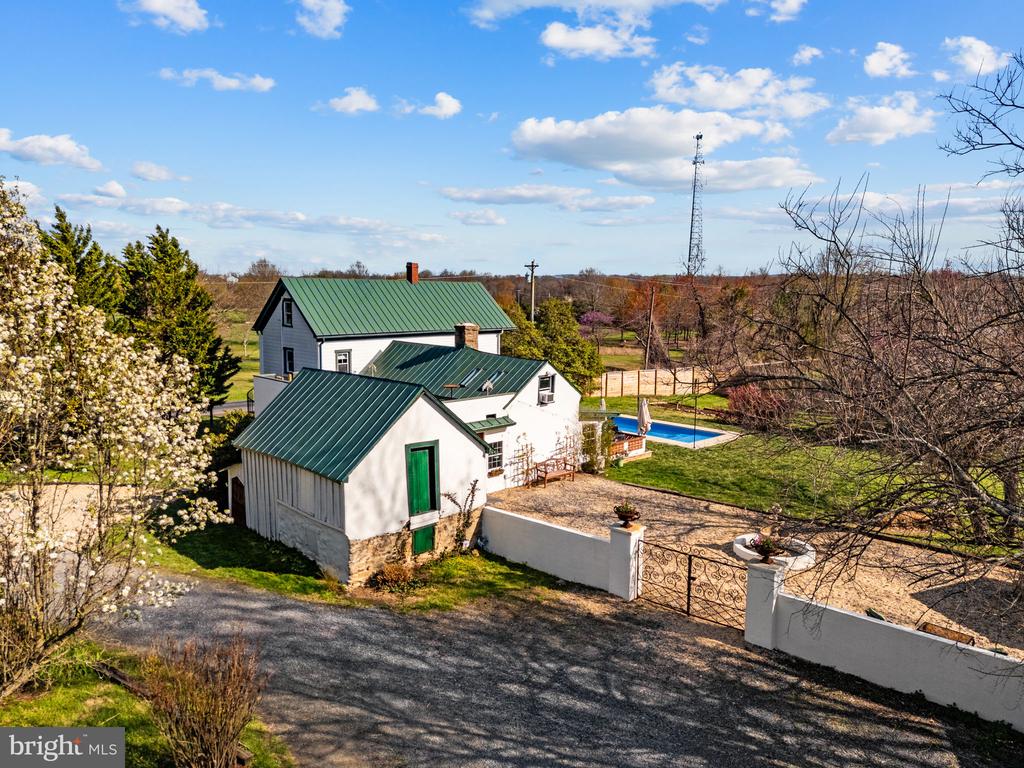 4094 WHITING RD, MARSHALL, Virginia, 3 Bedrooms Bedrooms, ,2 BathroomsBathrooms,Residential,4094 WHITING RD,VAFQ2021244 MLS # VAFQ2021244