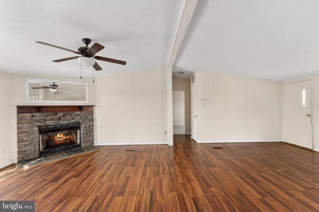 19473 DANIEL RD, ORANGE, Virginia 22960, 3 Bedrooms Bedrooms, ,2 BathroomsBathrooms,Residential,19473 DANIEL RD,VAOR2013764 MLS # VAOR2013764