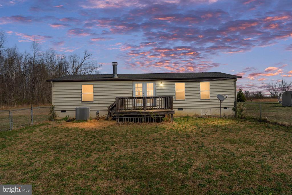 19473 DANIEL RD, ORANGE, Virginia 22960, 3 Bedrooms Bedrooms, ,2 BathroomsBathrooms,Residential,19473 DANIEL RD,VAOR2013764 MLS # VAOR2013764