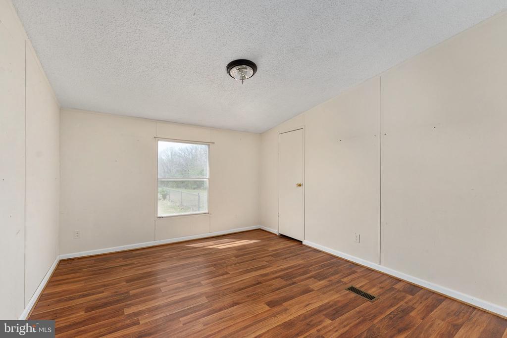 19473 DANIEL RD, ORANGE, Virginia 22960, 3 Bedrooms Bedrooms, ,2 BathroomsBathrooms,Residential,19473 DANIEL RD,VAOR2013764 MLS # VAOR2013764