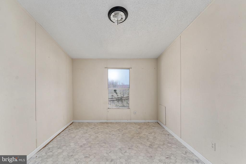 19473 DANIEL RD, ORANGE, Virginia 22960, 3 Bedrooms Bedrooms, ,2 BathroomsBathrooms,Residential,19473 DANIEL RD,VAOR2013764 MLS # VAOR2013764