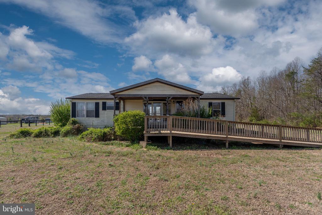 19473 DANIEL RD, ORANGE, Virginia 22960, 3 Bedrooms Bedrooms, ,2 BathroomsBathrooms,Residential,19473 DANIEL RD,VAOR2013764 MLS # VAOR2013764