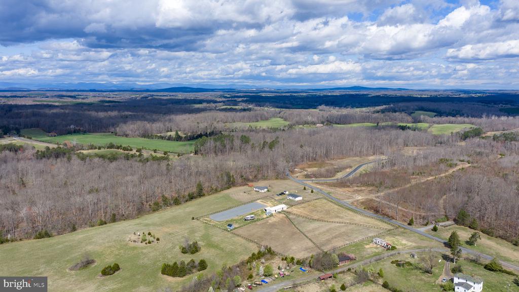 19473 DANIEL RD, ORANGE, Virginia 22960, 3 Bedrooms Bedrooms, ,2 BathroomsBathrooms,Residential,19473 DANIEL RD,VAOR2013764 MLS # VAOR2013764