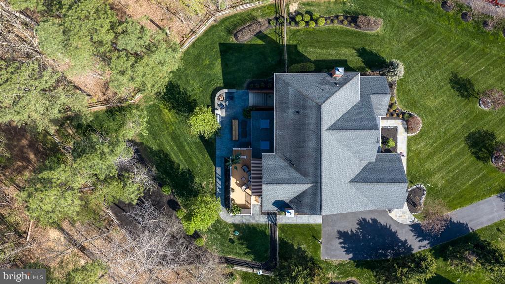 11613 PINE HOLLOW LN, SPOTSYLVANIA, Virginia 22551, 4 Bedrooms Bedrooms, ,3 BathroomsBathrooms,Residential,11613 PINE HOLLOW LN,VASP2040602 MLS # VASP2040602