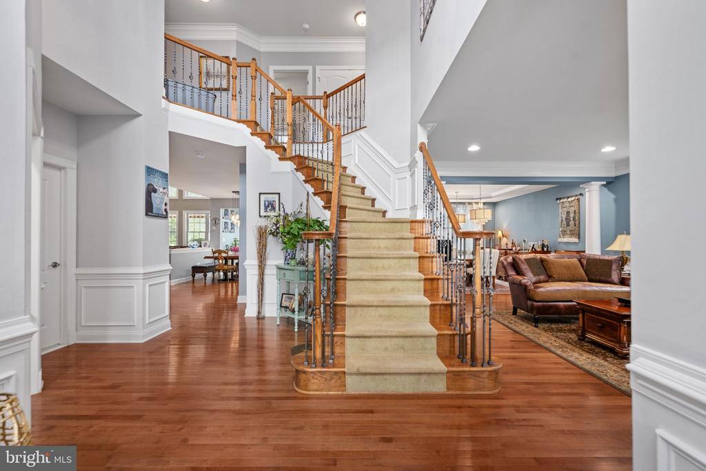 11613 PINE HOLLOW LN, SPOTSYLVANIA, Virginia 22551, 4 Bedrooms Bedrooms, ,3 BathroomsBathrooms,Residential,11613 PINE HOLLOW LN,VASP2040602 MLS # VASP2040602