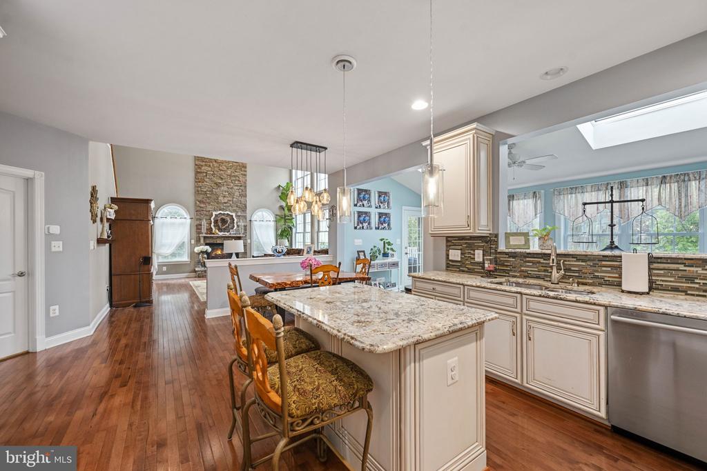 11613 PINE HOLLOW LN, SPOTSYLVANIA, Virginia 22551, 4 Bedrooms Bedrooms, ,3 BathroomsBathrooms,Residential,11613 PINE HOLLOW LN,VASP2040602 MLS # VASP2040602