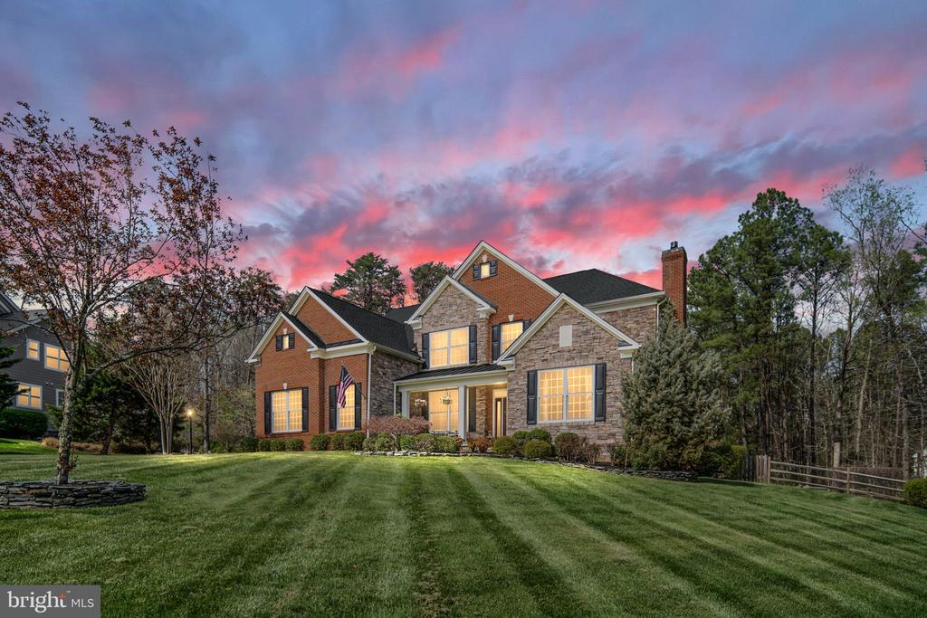 11613 PINE HOLLOW LN, SPOTSYLVANIA, Virginia 22551, 4 Bedrooms Bedrooms, ,3 BathroomsBathrooms,Residential,11613 PINE HOLLOW LN,VASP2040602 MLS # VASP2040602