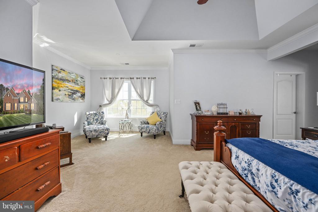 11613 PINE HOLLOW LN, SPOTSYLVANIA, Virginia 22551, 4 Bedrooms Bedrooms, ,3 BathroomsBathrooms,Residential,11613 PINE HOLLOW LN,VASP2040602 MLS # VASP2040602