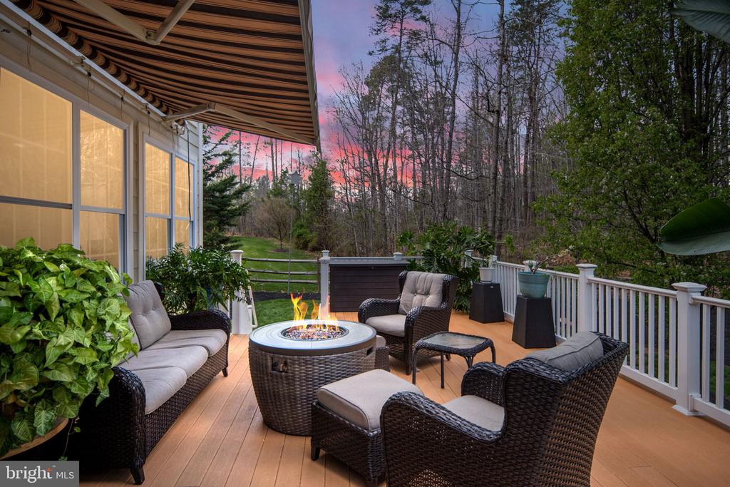 11613 PINE HOLLOW LN, SPOTSYLVANIA, Virginia 22551, 4 Bedrooms Bedrooms, ,3 BathroomsBathrooms,Residential,11613 PINE HOLLOW LN,VASP2040602 MLS # VASP2040602