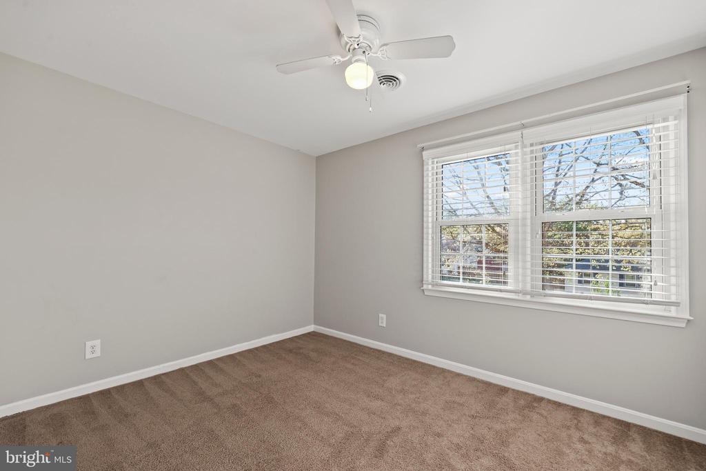 503 MAPLE GROVE DR, FREDERICKSBURG, Virginia 22407, 4 Bedrooms Bedrooms, ,2 BathroomsBathrooms,Residential,503 MAPLE GROVE DR,VASP2040594 MLS # VASP2040594