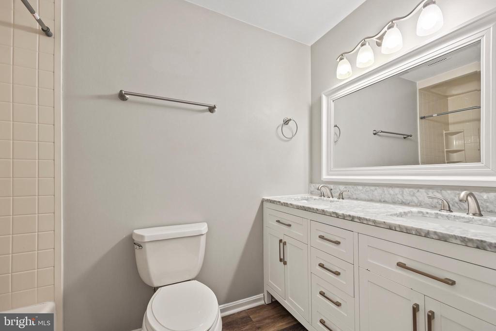 503 MAPLE GROVE DR, FREDERICKSBURG, Virginia 22407, 4 Bedrooms Bedrooms, ,2 BathroomsBathrooms,Residential,503 MAPLE GROVE DR,VASP2040594 MLS # VASP2040594