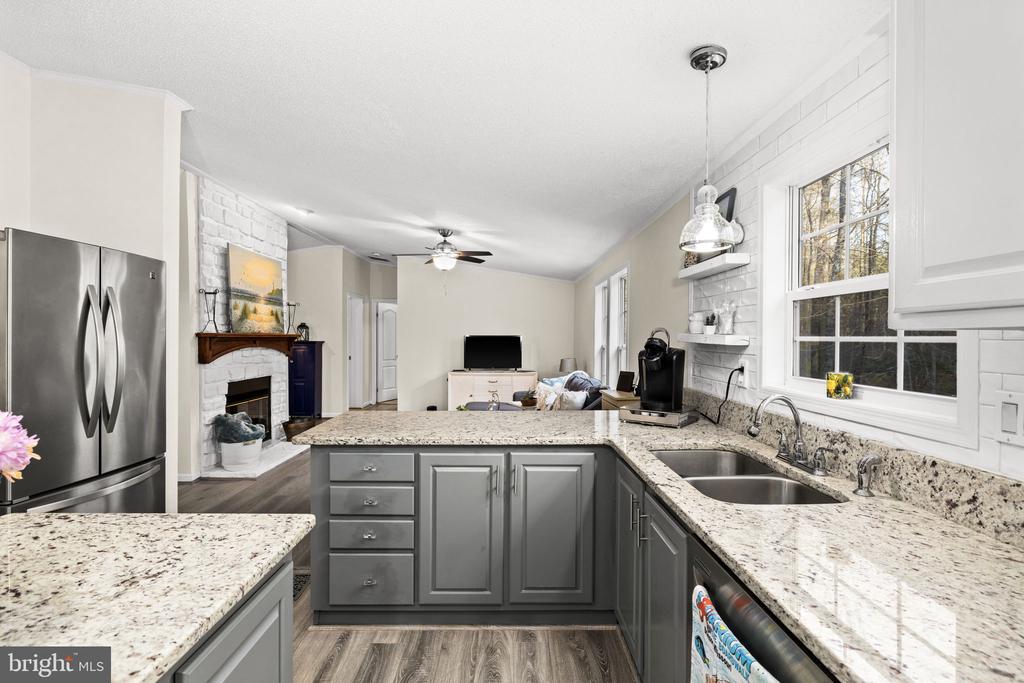 9401 MILL POND RD, SPOTSYLVANIA, Virginia 22551, 3 Bedrooms Bedrooms, ,2 BathroomsBathrooms,Residential,9401 MILL POND RD,VASP2040668 MLS # VASP2040668