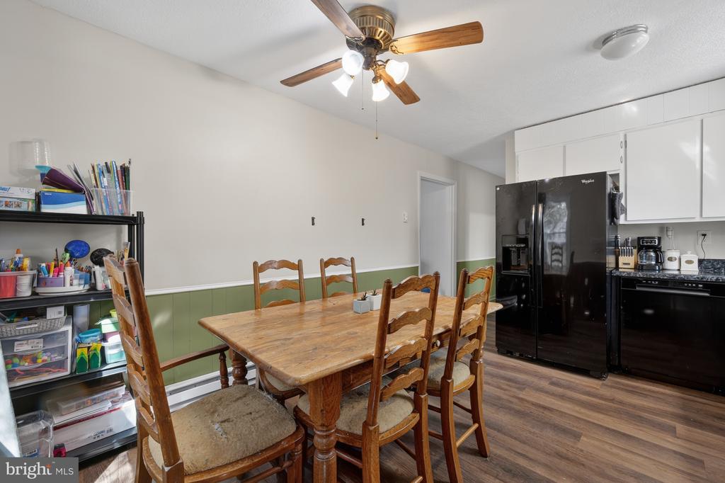 205 MONUMENT RD, LOCUST GROVE, Virginia 22508, 3 Bedrooms Bedrooms, ,1 BathroomBathrooms,Residential,205 MONUMENT RD,VAOR2013786 MLS # VAOR2013786