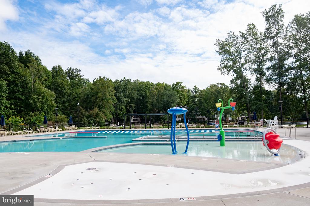 205 MONUMENT RD, LOCUST GROVE, Virginia 22508, 3 Bedrooms Bedrooms, ,1 BathroomBathrooms,Residential,205 MONUMENT RD,VAOR2013786 MLS # VAOR2013786