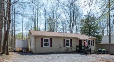205 MONUMENT RD, LOCUST GROVE, Virginia 22508, 3 Bedrooms Bedrooms, ,1 BathroomBathrooms,Residential,205 MONUMENT RD,VAOR2013786 MLS # VAOR2013786