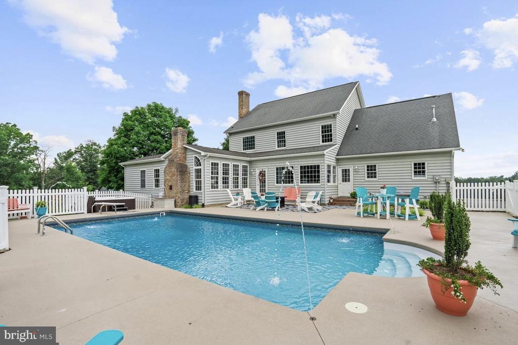 1050 BROOKSTONE RD, LURAY, Virginia 22835, 5 Bedrooms Bedrooms, ,4 BathroomsBathrooms,Residential,1050 BROOKSTONE RD,VAPA2006268 MLS # VAPA2006268