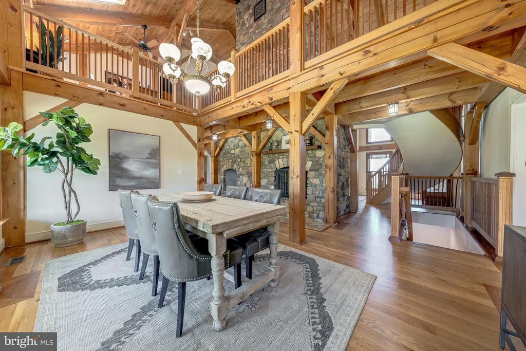 11597 LEEDS CHAPEL LN, MARKHAM, Virginia, 4 Bedrooms Bedrooms, ,2 BathroomsBathrooms,Residential,11597 LEEDS CHAPEL LN,VAFQ2020962 MLS # VAFQ2020962